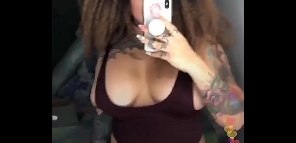  JENNIFER ABOUL LA RABBIT TWERKING LIVE ON INSTAGRAM 44